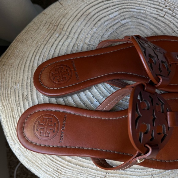Tory Burch Miller Thong Women's Brown Sandal Size 8 - Picture 15 of 16
